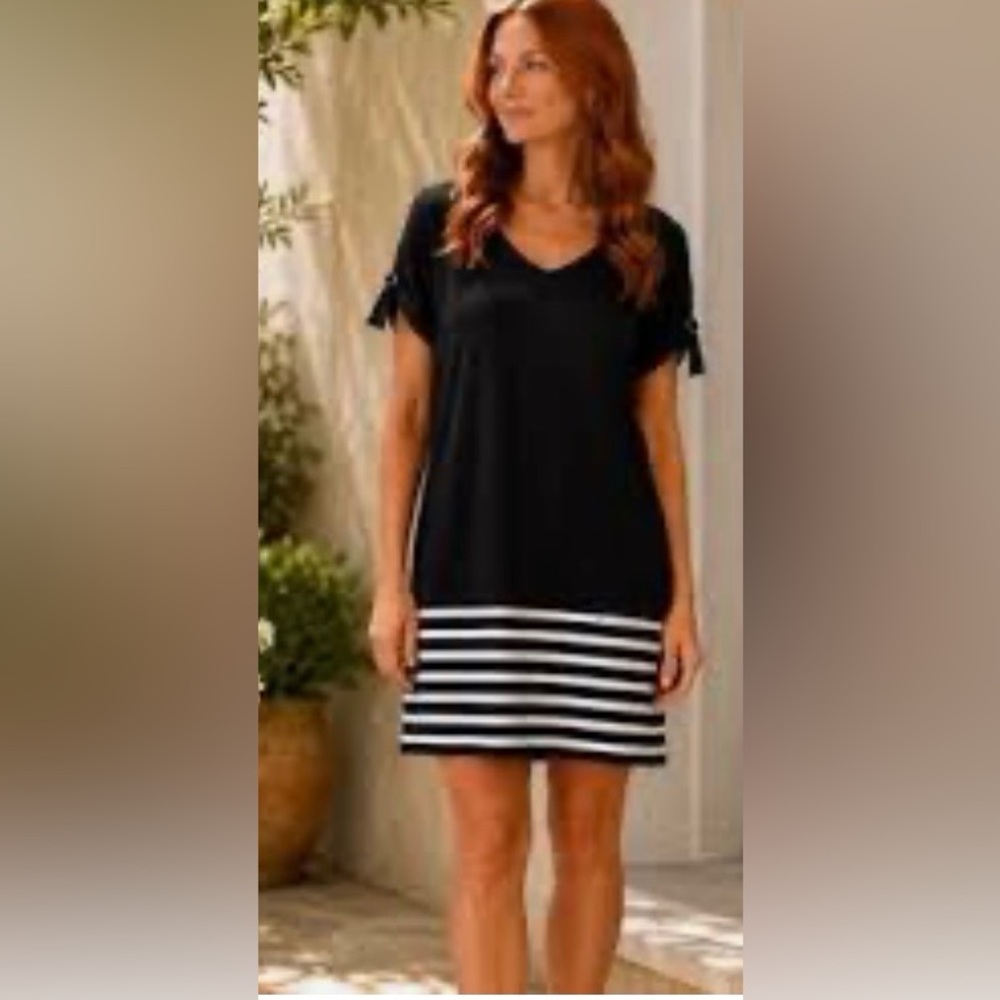White House BlackMarket XS Black Striped Hem Shift DressV-Neck Roll Tap Sleeves